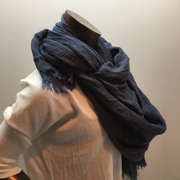 Navy Blue Wrap Scarf New - Picture 3 of 7